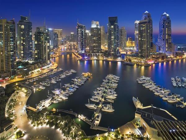 Hostel Pirates Bay Dubai Exterior foto